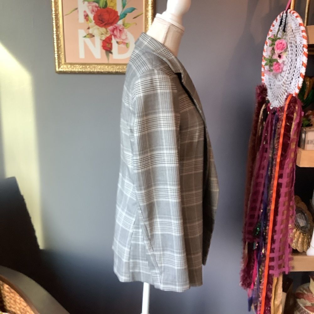 H&M Plaid Jacket - Picture 3 of 4